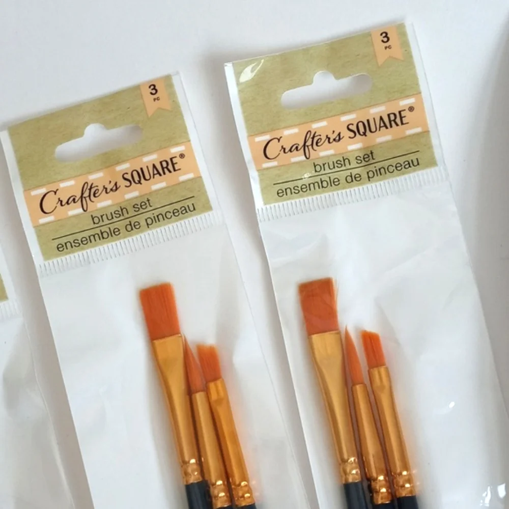 26 Piece Set Artist Paint Brush Sets with Palette by Crafters Square